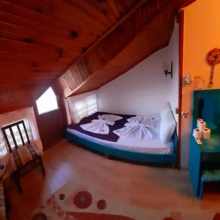 Antonios فندق مبيت وإفطار