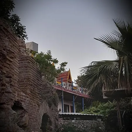 Antonios 2* סייד