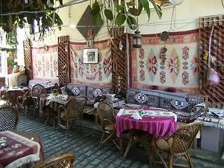 Antonios לינה וארוחת בוקר סייד