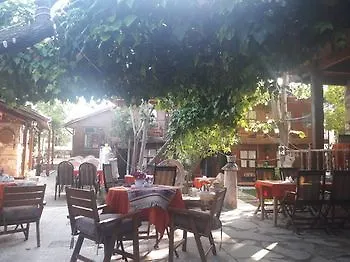 Antonios לינה וארוחת בוקר סייד