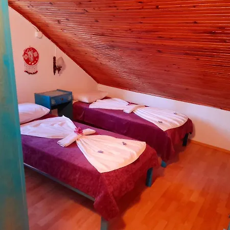 Bed & Breakfast Antonios Side