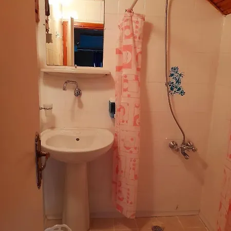 Bed & Breakfast Antonios Side