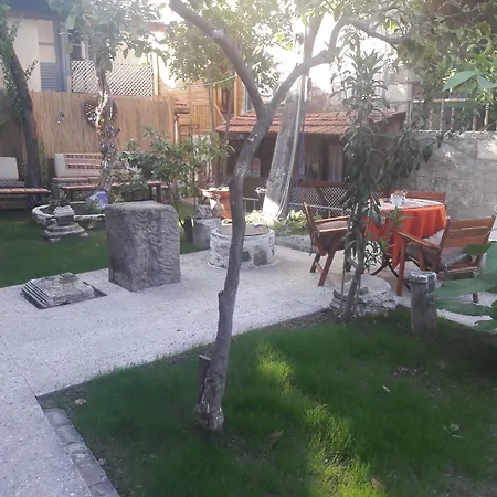 Antonios Готель типу 