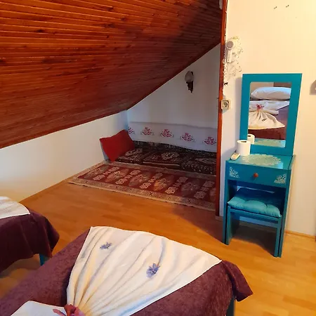 Antonios Couette-café Sidé