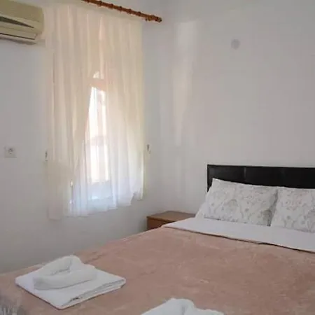 Bed & Breakfast Antonios 2*