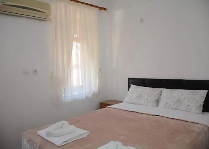 Oda ve Kahvaltı Antonios 2*