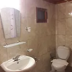 Antonios Bed and Breakfast 2*