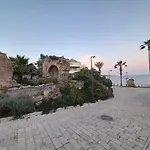 Antonios 2*