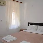 Bed and Breakfast Antonios 2*
